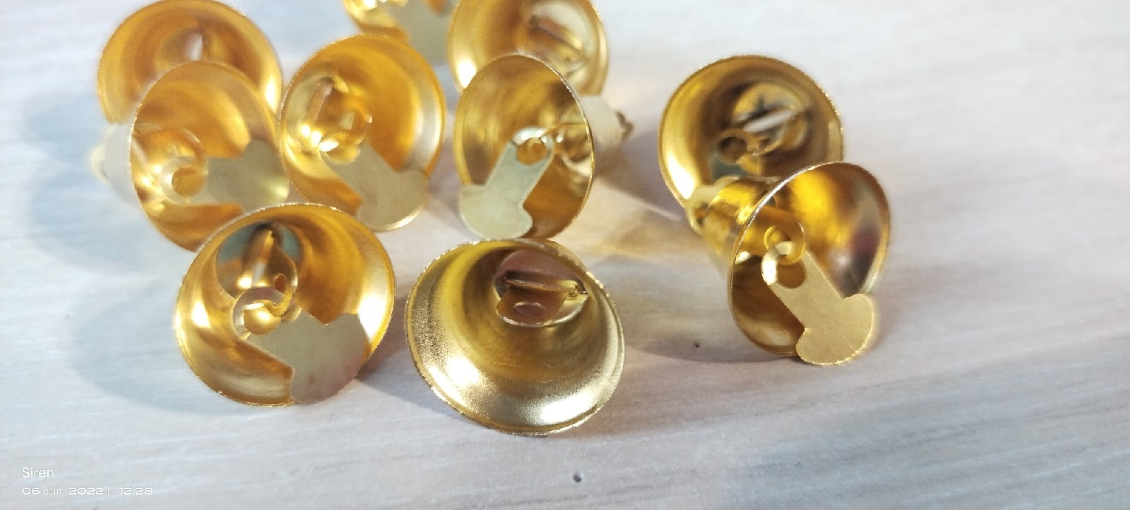 Фотография покупателя товара Колокольчик для рукоделия, набор 10 шт., размер 1 шт. — 1,6 см, цвет золотой