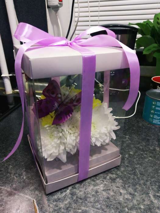 Фотография покупателя товара Коробка подарочная для цветов с вазой и PVC окнами складная, упаковка, «Серая», 16 х 23 х 16 см - Фото 9
