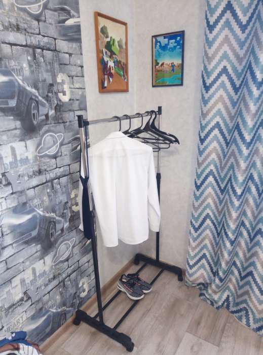 Фотография покупателя товара Вешалка напольная для одежды телескопическая Доляна, 1 перекладина, 80×43×90(160) см, цвет чёрный - Фото 12