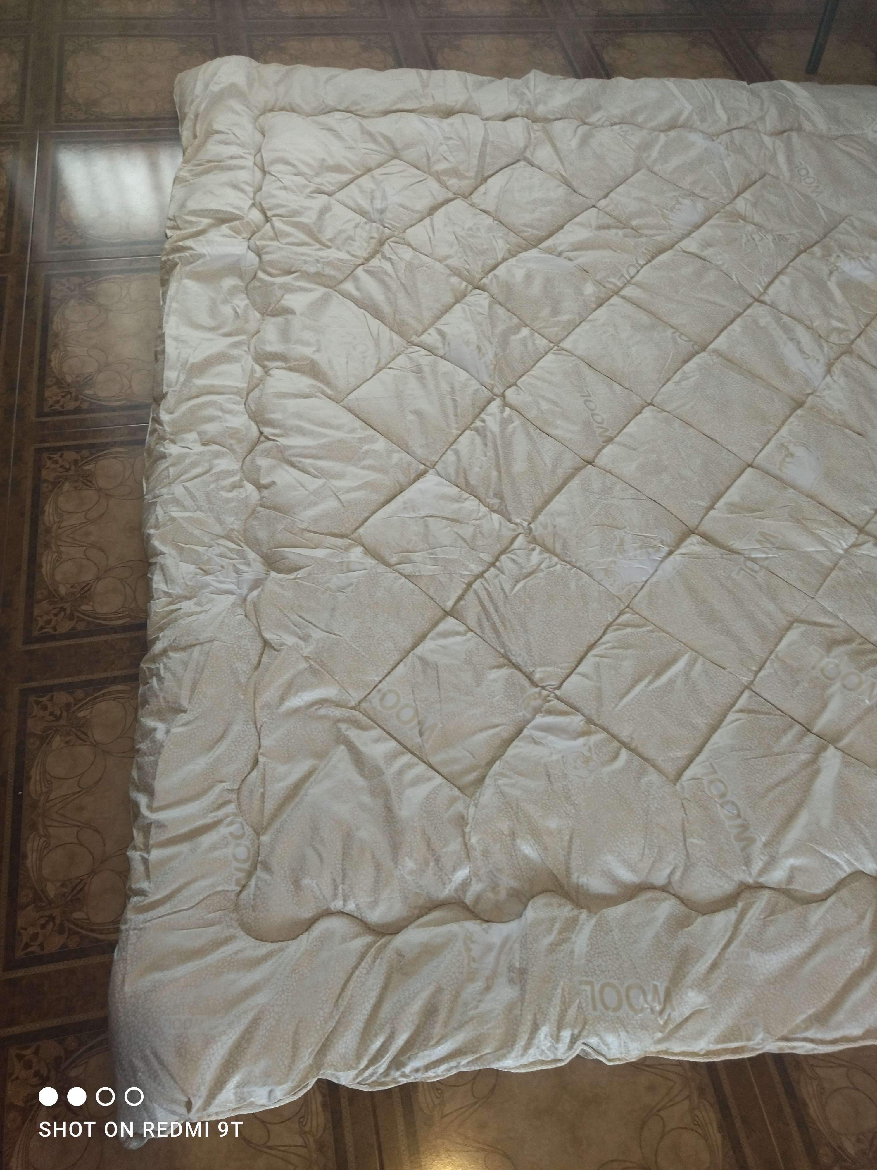 Фотография покупателя товара Одеяло зимнее 172х205 см, шерсть мериноса, ткань глосс-сатин, п/э 100% - Фото 4