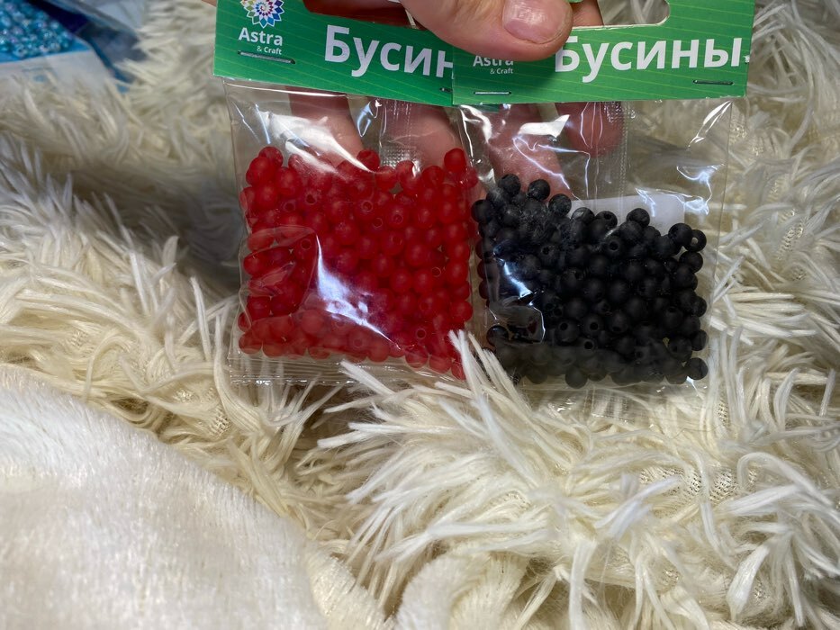 Фотография покупателя товара Набор матовых бусин "Астра" 6 мм, 20 гр, красный - Фото 2