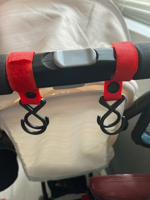 Фотография покупателя товара Крючок для сумок на коляску, пластиковый, вращается на 360°, на липучке, цвет черный - Фото 1