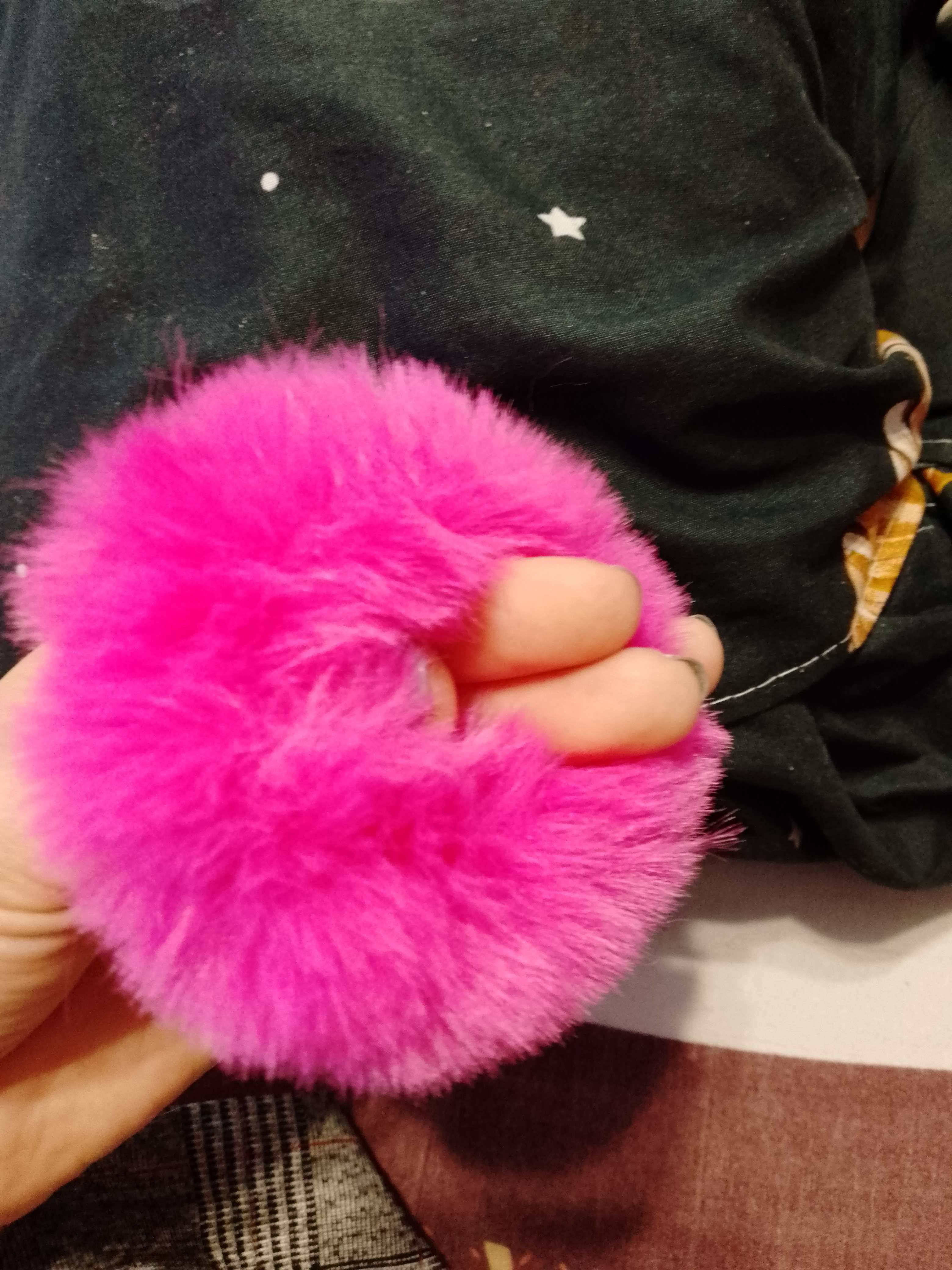 Фотография покупателя товара Резинка для волос, розовая,пушистая "Блум", WINX