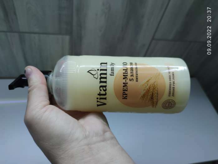 Фотография покупателя товара Крем-мыло VITAMIN Family 5 злаков питательное, 650 мл - Фото 1