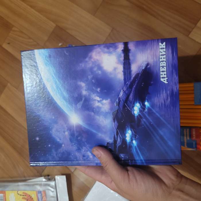 Фотография покупателя товара Дневник универсальный для 1-11 классов, "Космический корабль", твердая обложка 7БЦ, глянцевая ламинация, 40 листов - Фото 3