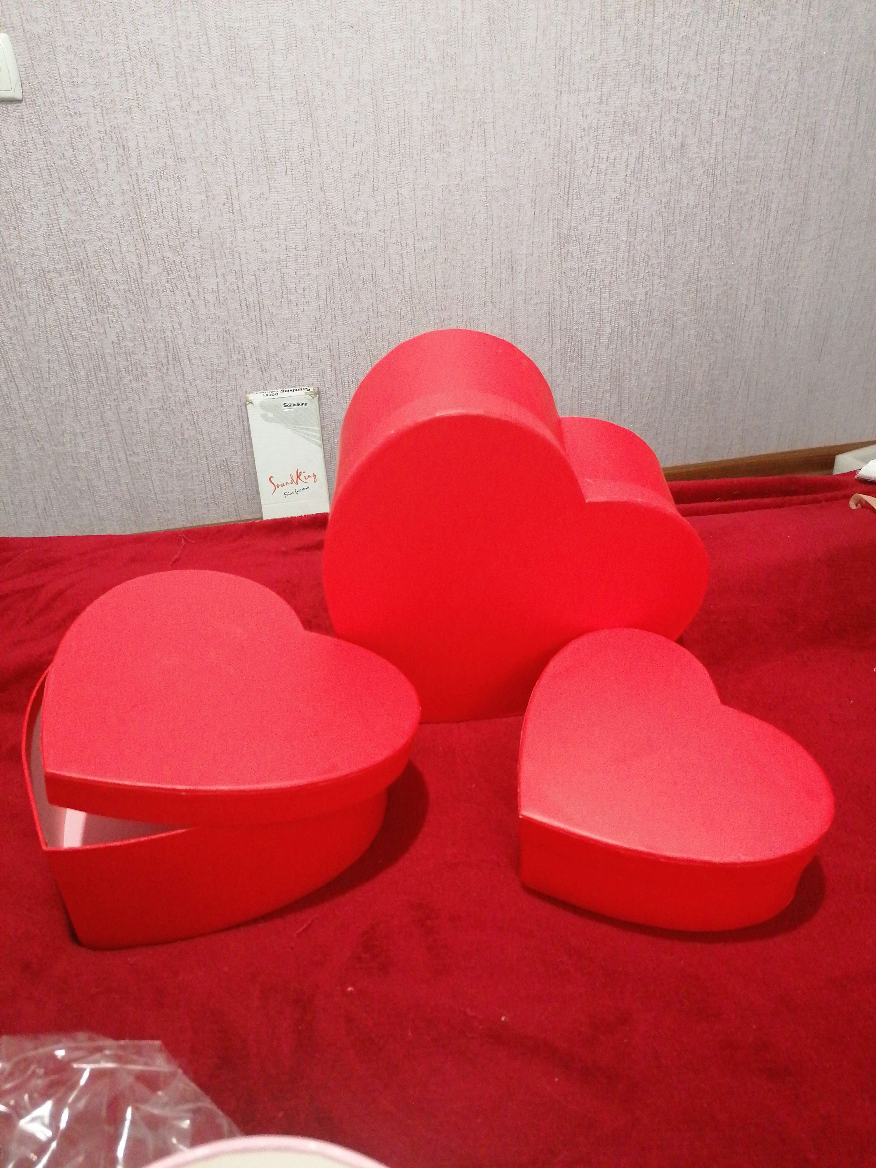 Фотография покупателя товара Набор коробок 3в1 сердца "Красный" 21 х 19 х 9 - 15.5 х 14 х 6 см
