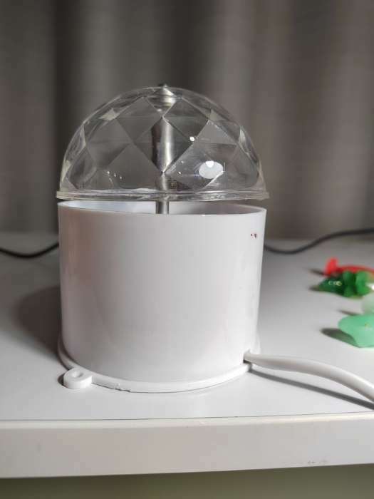 Фотография покупателя товара Световой прибор «Хрустальный шар» 7.5 см, свечение RGB, 220 В, белый - Фото 25