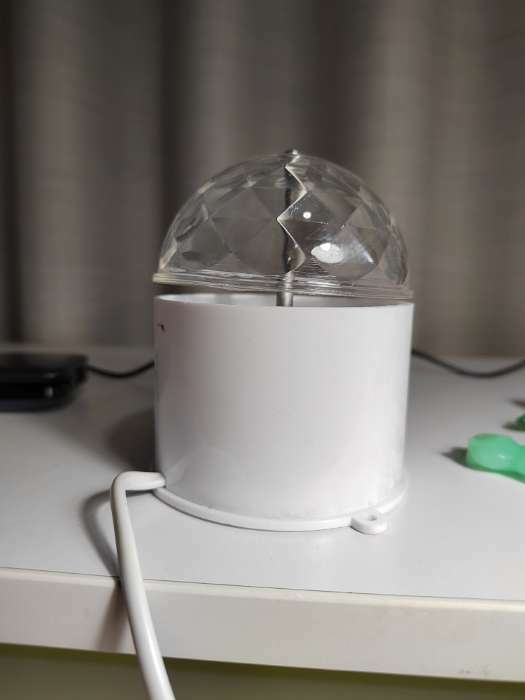 Фотография покупателя товара Световой прибор «Хрустальный шар» 7.5 см, свечение RGB, 220 В, белый - Фото 27