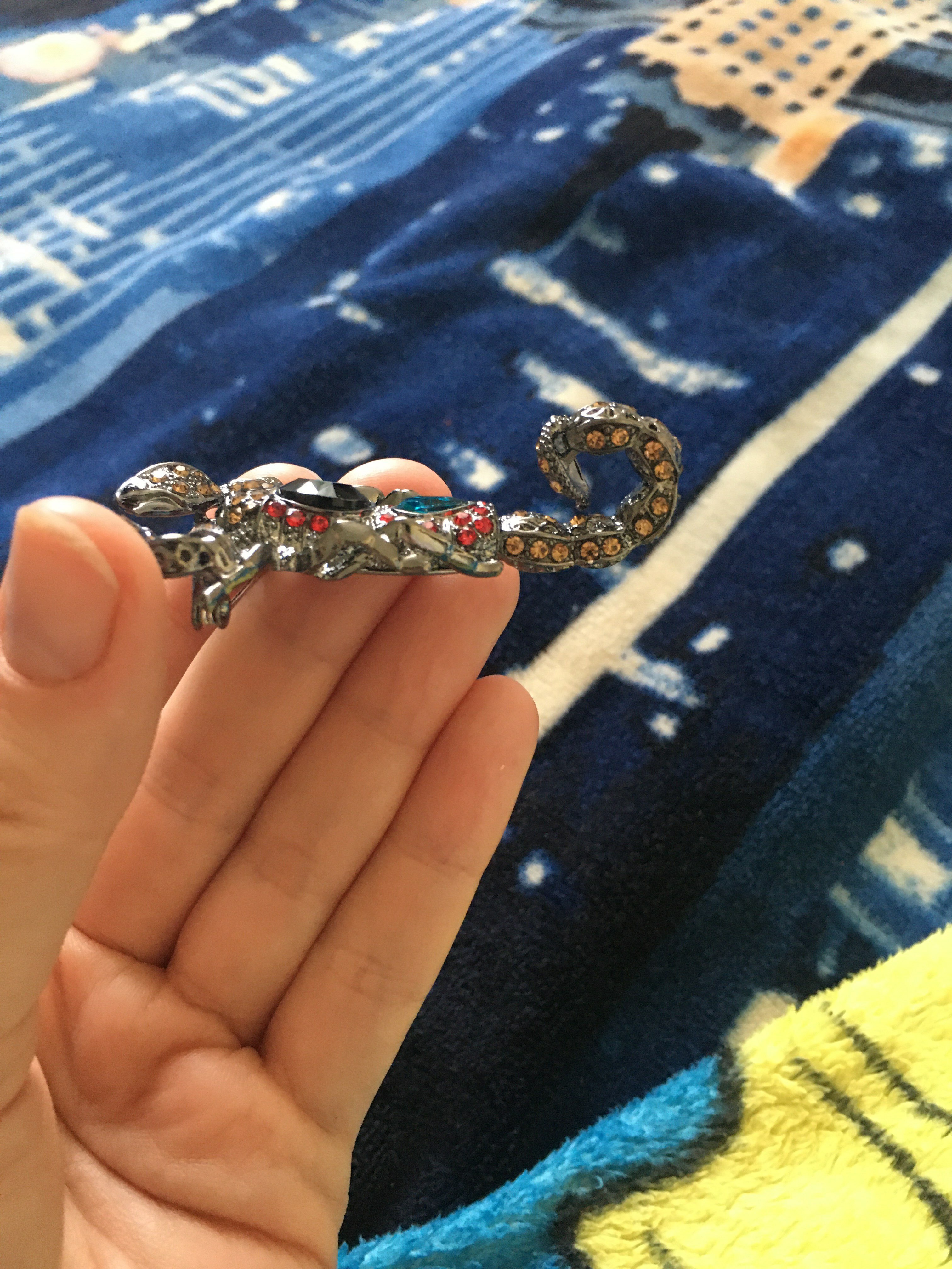 Фотография покупателя товара Брошь «Скорпион», цветная в сером металле - Фото 1