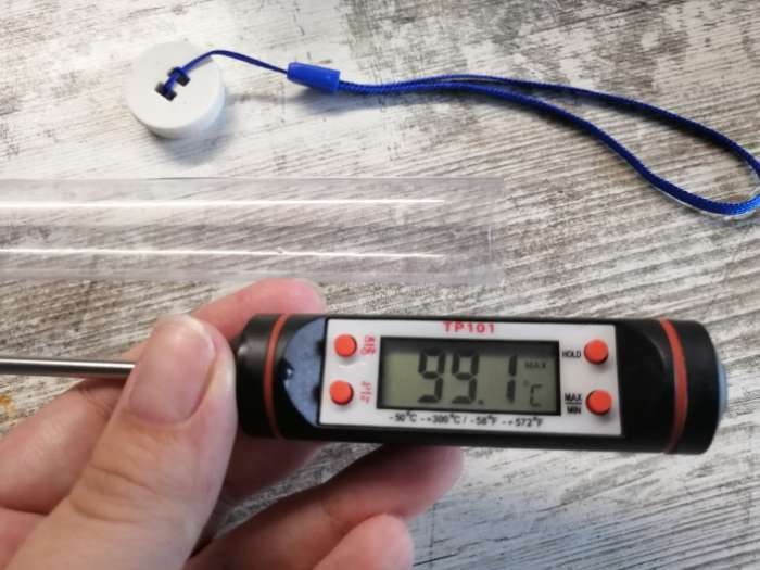 Фотография покупателя товара Термометр (термощуп) для пищи электронный на батарейках Доляна, в коробке