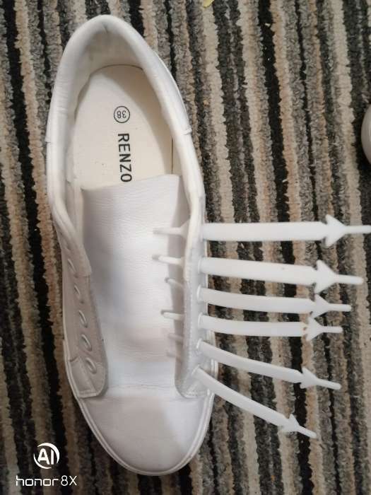 Фотография покупателя товара Набор шнурков для обуви, 6 шт, силиконовые, плоские, 13 мм, 9 см, цвет белый - Фото 7