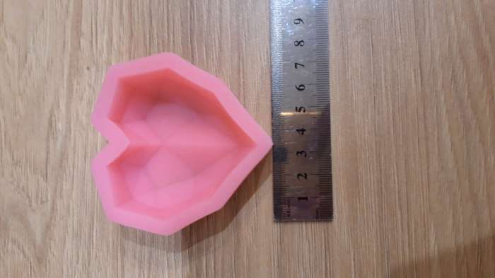 Фотография покупателя товара Молд Доляна «Сердце», силикон, 7,5×7,5×2,5 см, цвет розовый - Фото 11