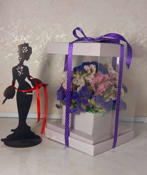Фотография покупателя товара Коробка подарочная для цветов с вазой и PVC окнами складная, упаковка, «Серая», 16 х 23 х 16 см - Фото 8