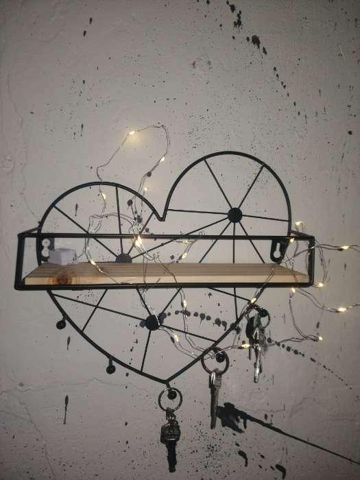 Фотография покупателя товара Вешалка настенная с полкой "Сердце", с подсветкой, 5 крючков, черная