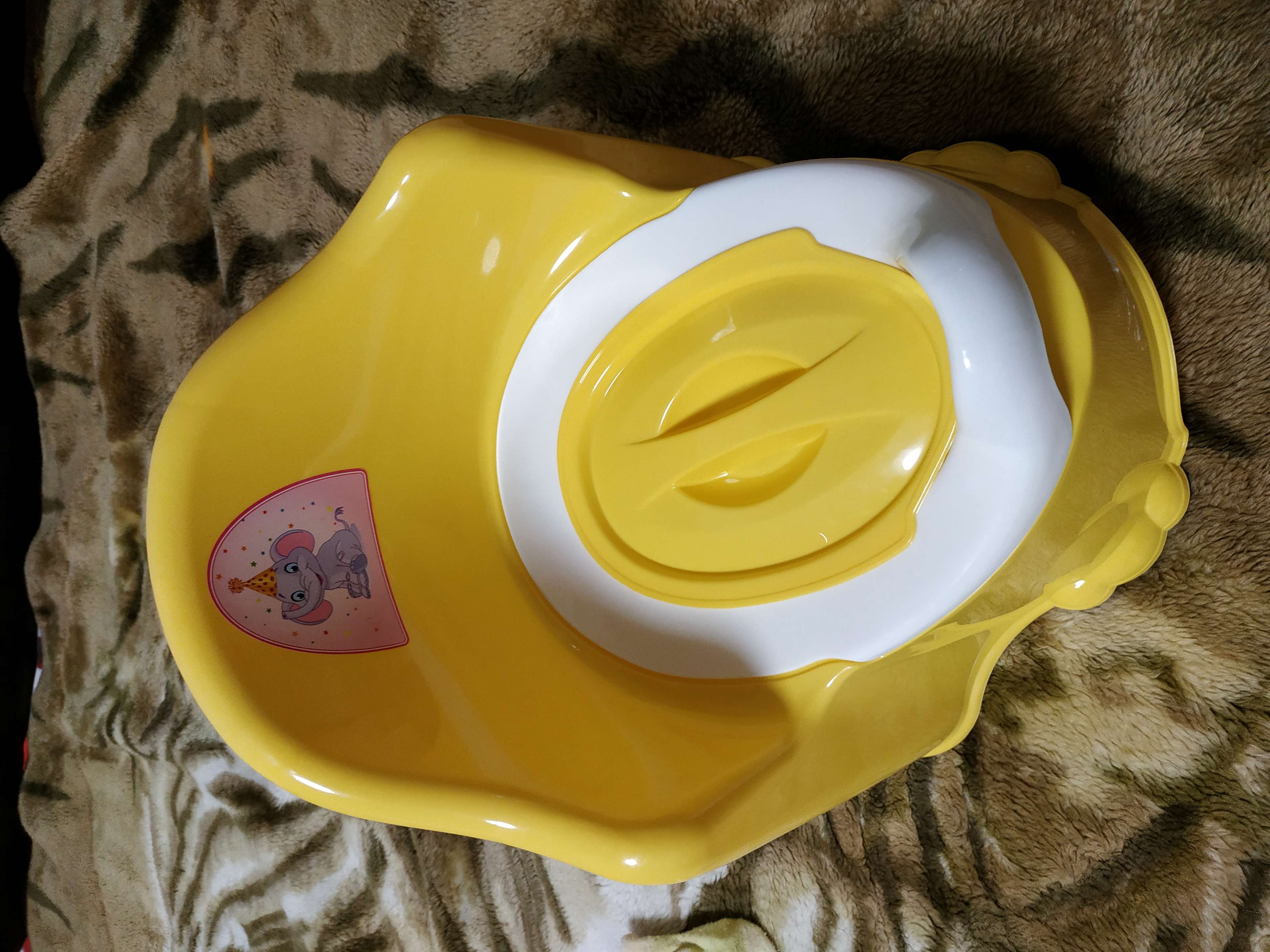 Фотография покупателя товара Горшок детский антискользящий «Комфорт» с крышкой, съёмная чаша, цвет голубой - Фото 9
