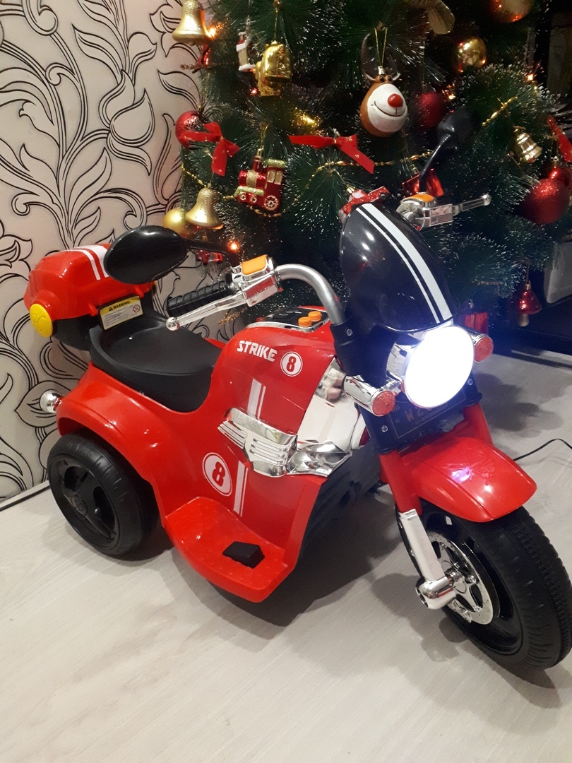 Фотография покупателя товара Детский электромобиль «Чоппер», с аккумулятором, световые и звуковые эффекты, цвет красный - Фото 7