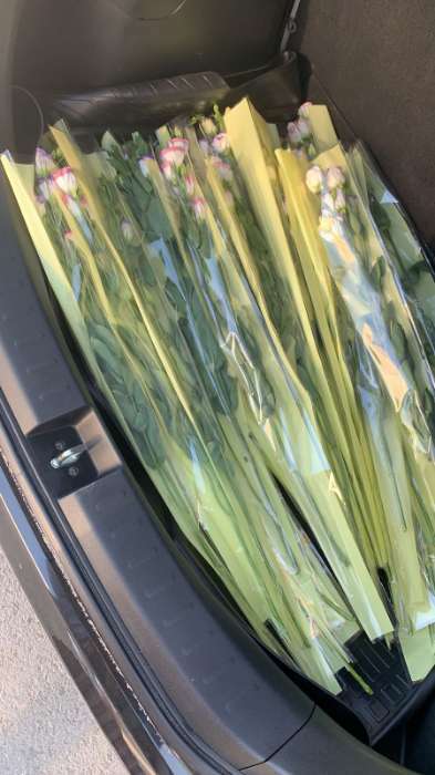 Фотография покупателя товара Пакет для цветов конус "Для розы", прозрачный - желтый, 15 х 80 см - Фото 1