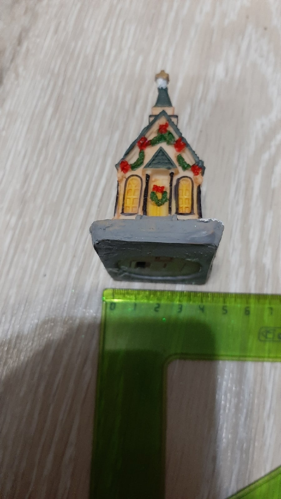 Фотография покупателя товара Светодиодная фигура «Дом с башней» 4.5× 8.5 × 6 см, керамика, батарейки AG13х2, свечение тёплое белое - Фото 20