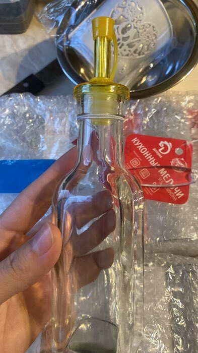 Фотография покупателя товара Бутыль стеклянная для масла и уксуса Доляна «Классик», 200 мл, h=20 см, цвет МИКС