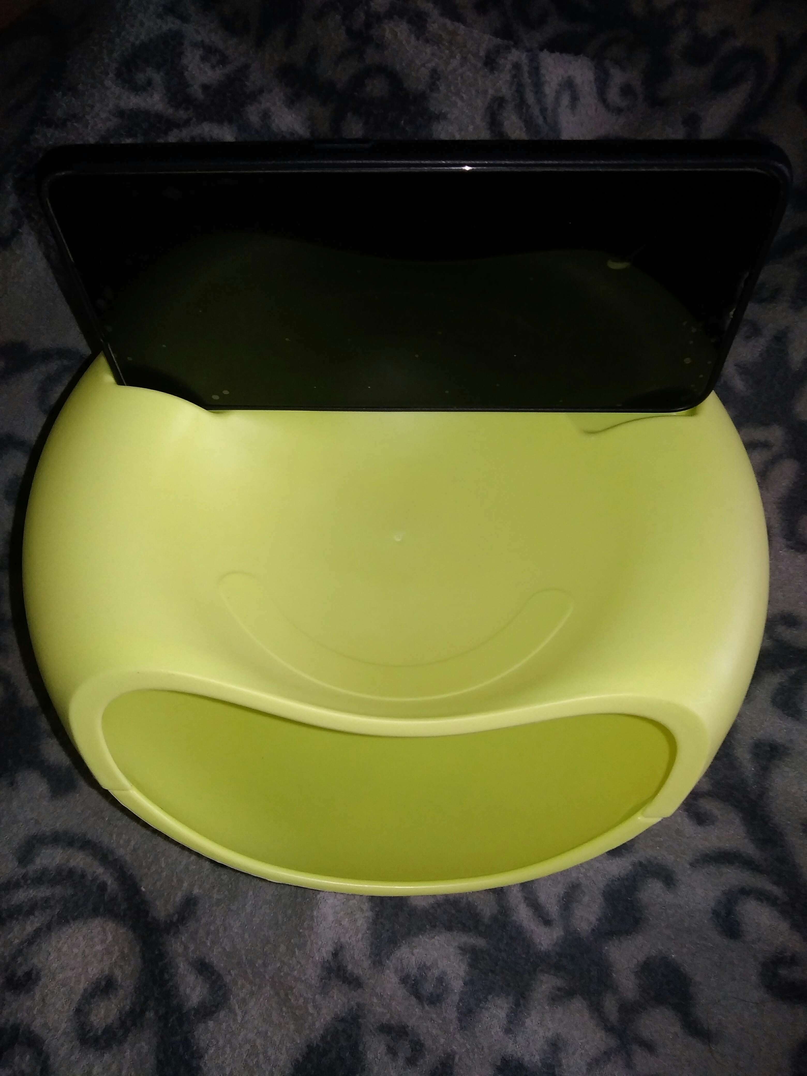 Фотография покупателя товара Тарелка пластиковая для семечек и орехов «Плэтэр», 20×11 см, с подставкой для телефона, цвет МИКС - Фото 41