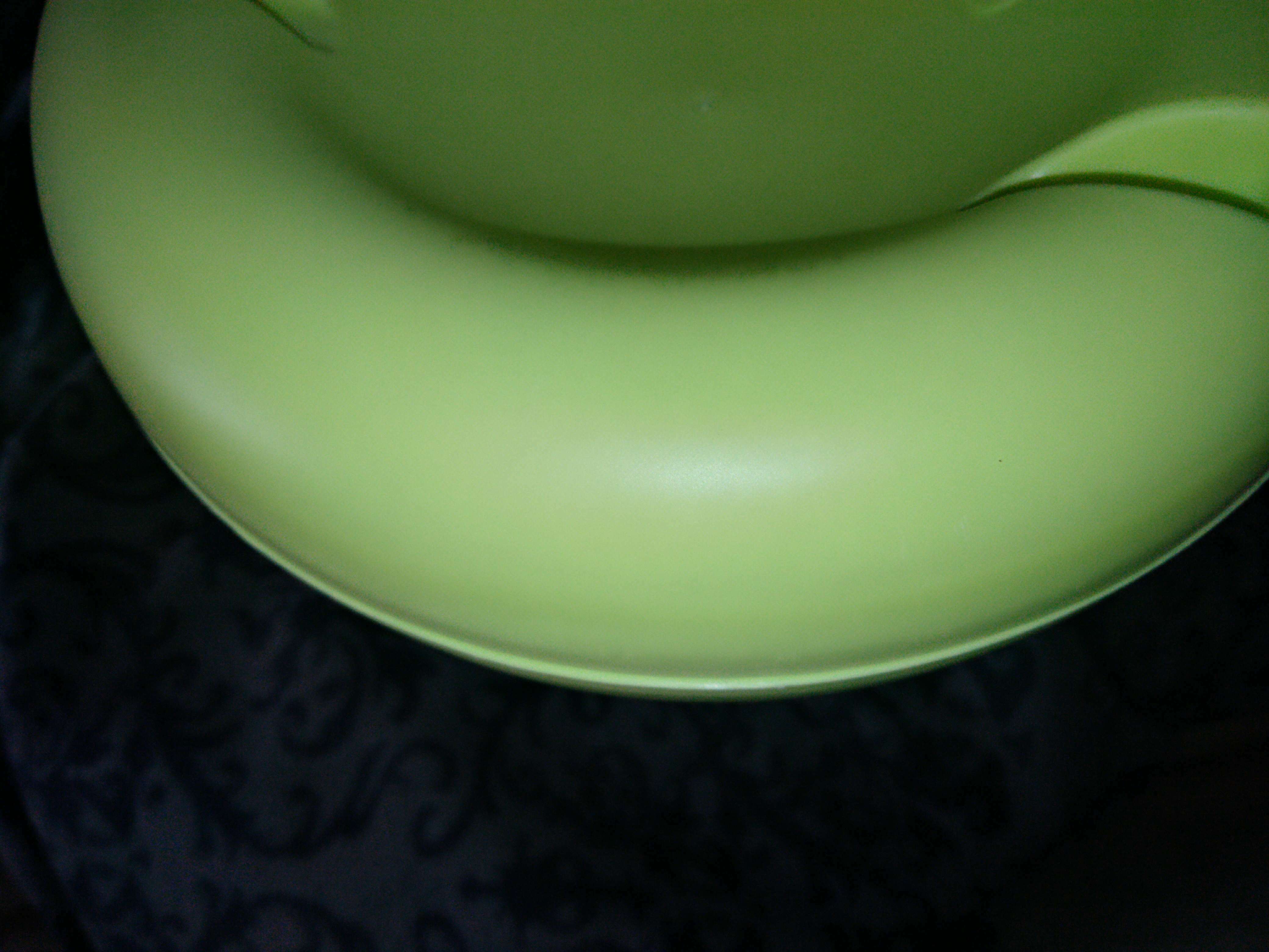 Фотография покупателя товара Тарелка пластиковая для семечек и орехов «Плэтэр», 20×11 см, с подставкой для телефона, цвет МИКС - Фото 42