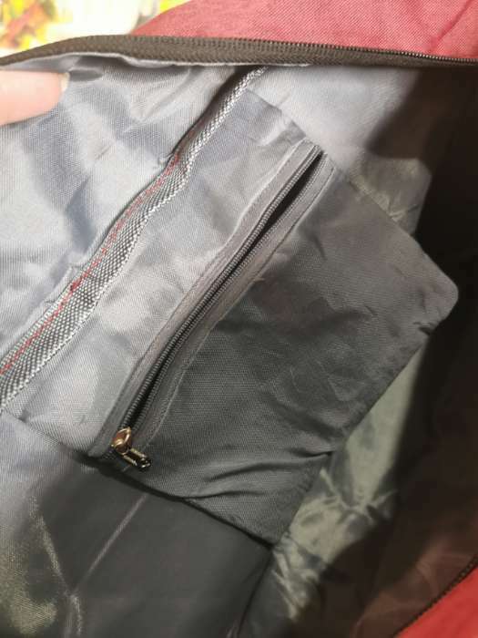 Фотография покупателя товара Сумка спортивная на молнии, 3 наружных кармана, цвет чёрный - Фото 1