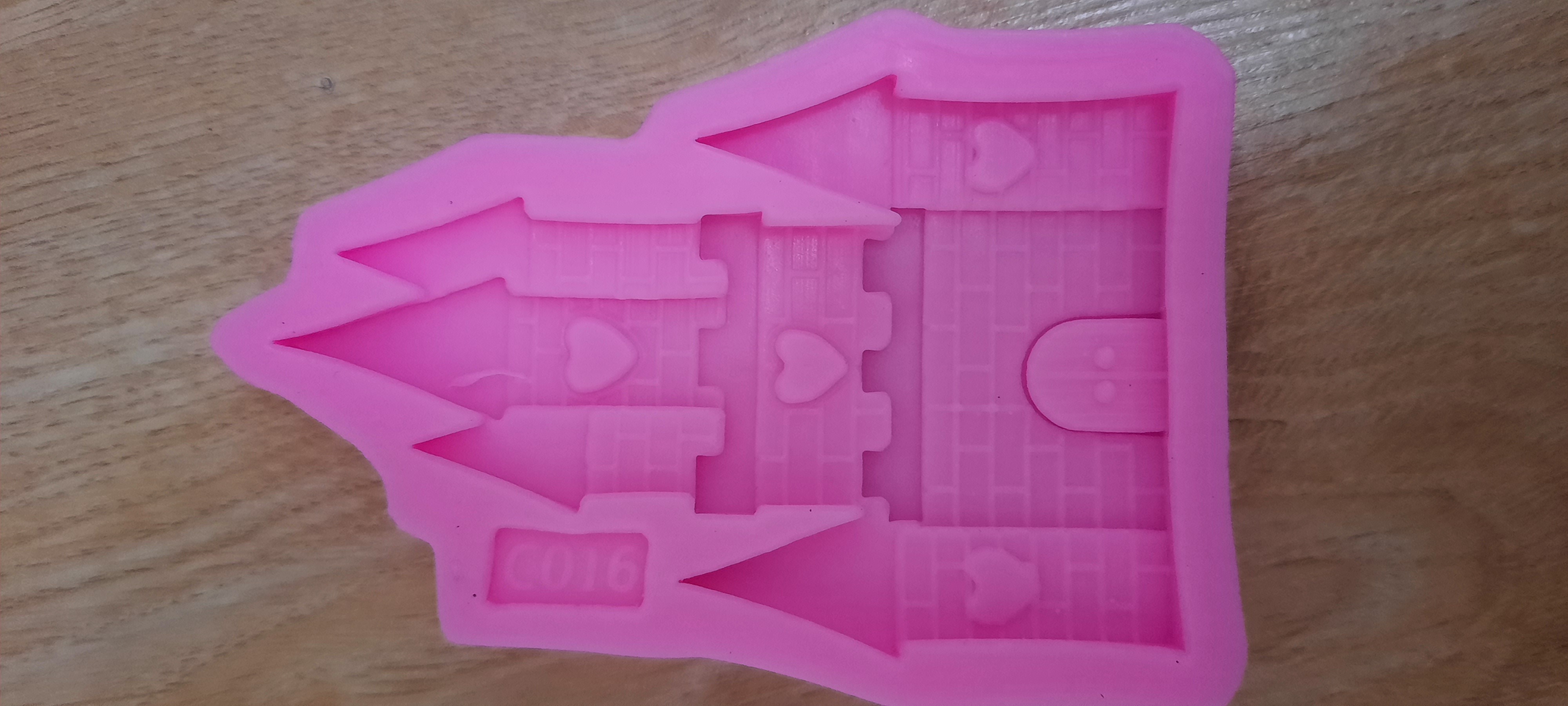 Фотография покупателя товара Молд Доляна «Сказочный замок», силикон 11×7,5×1,3 см, цвет розовый - Фото 1
