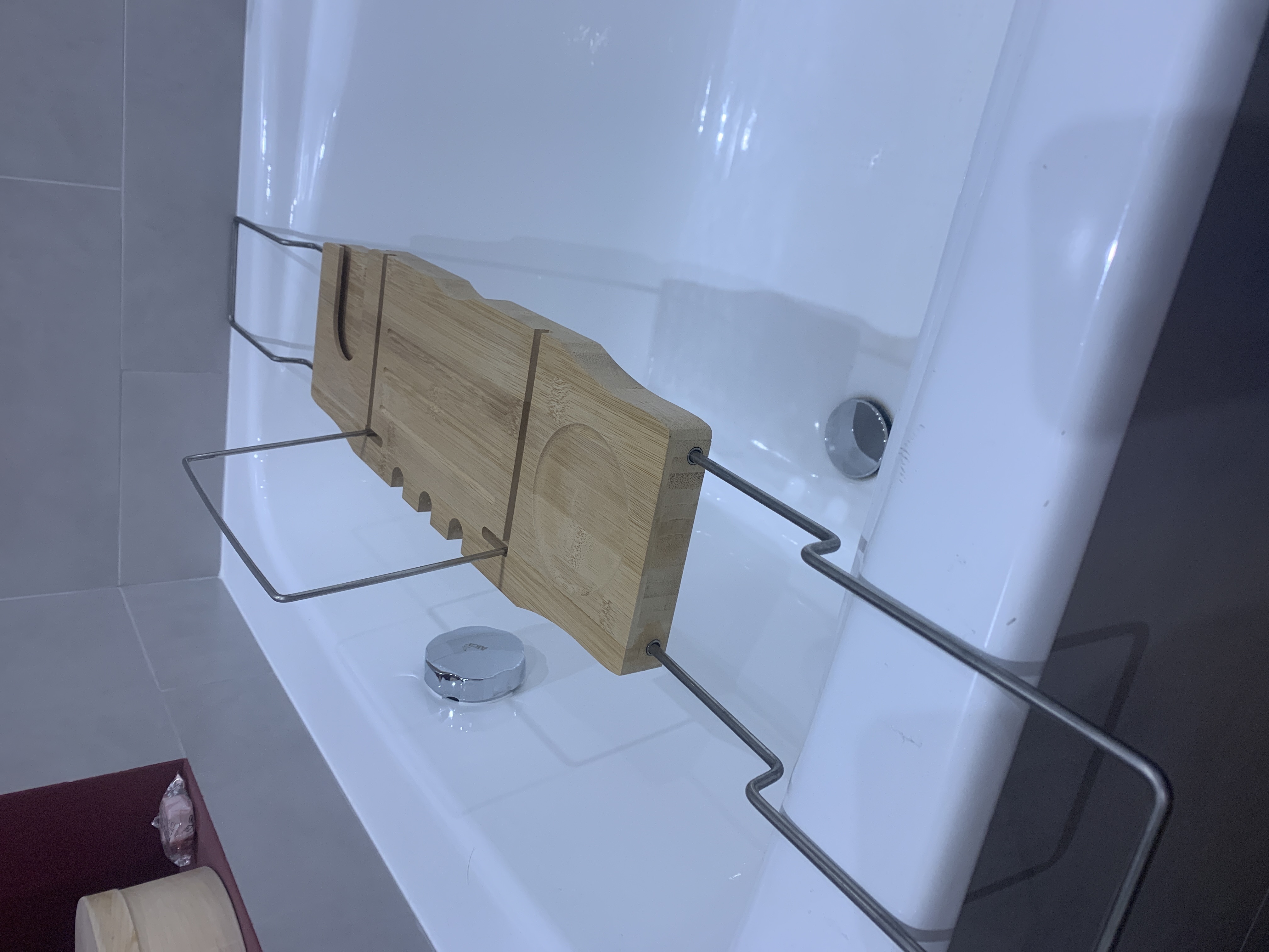 Фотография покупателя товара Полка для ванной SAVANNA SPA, 74-95×20,3×2,5 см, бамбук - Фото 2