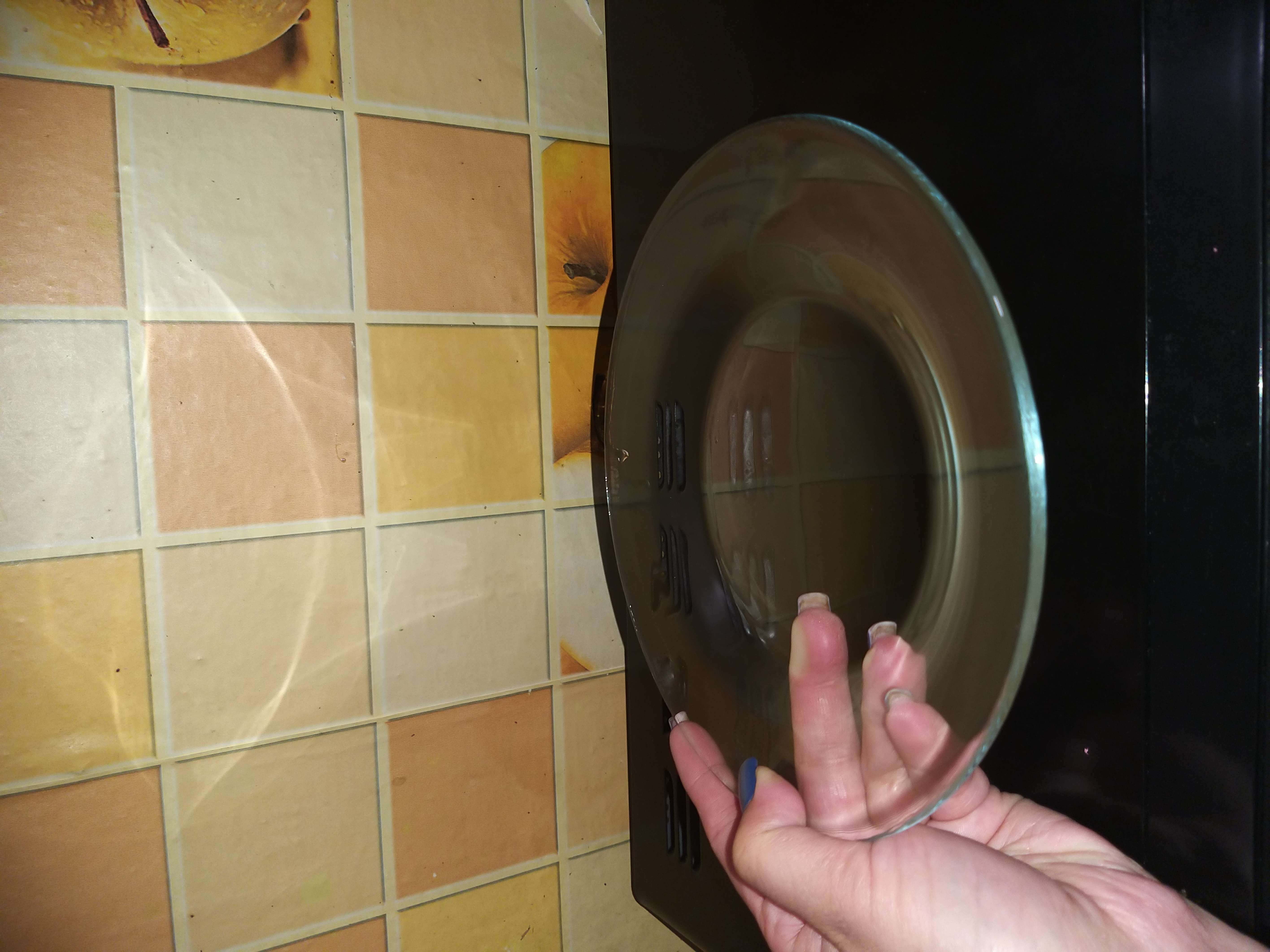 Фотография покупателя товара Набор тарелок стеклянный Invitation, d=19,5 см, 6 шт, цвет прозрачный - Фото 1