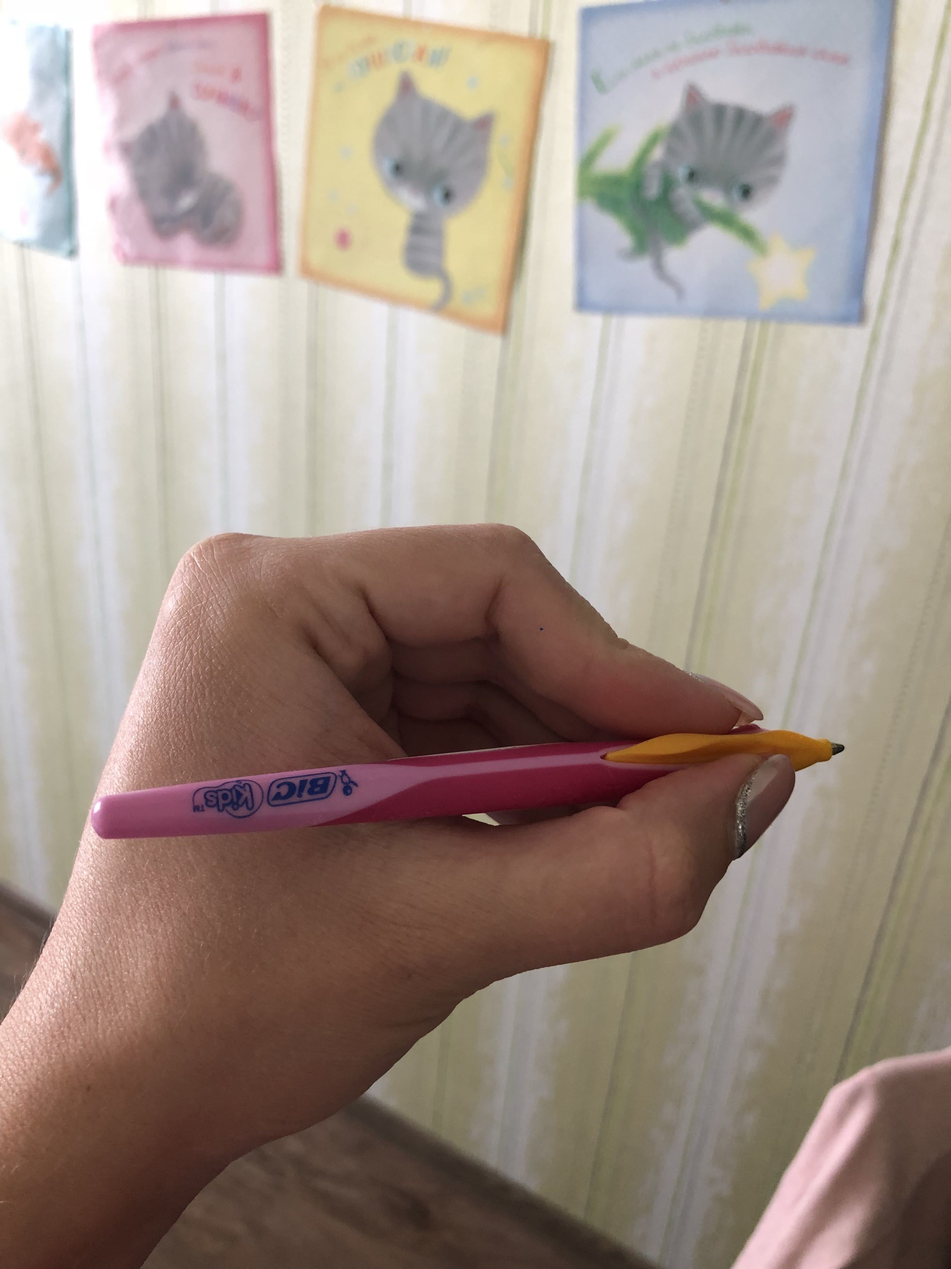Фотография покупателя товара Ручка обучающая автоматическая BIC Kids Clic, синие чернила, узел 1.0мм