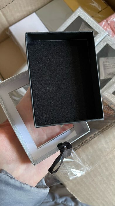 Фотография покупателя товара Коробочка подарочная под набор «Селебрити», 7×9 (размер полезной части 6,5×8,5 см), цвет серебристо-чёрный - Фото 2