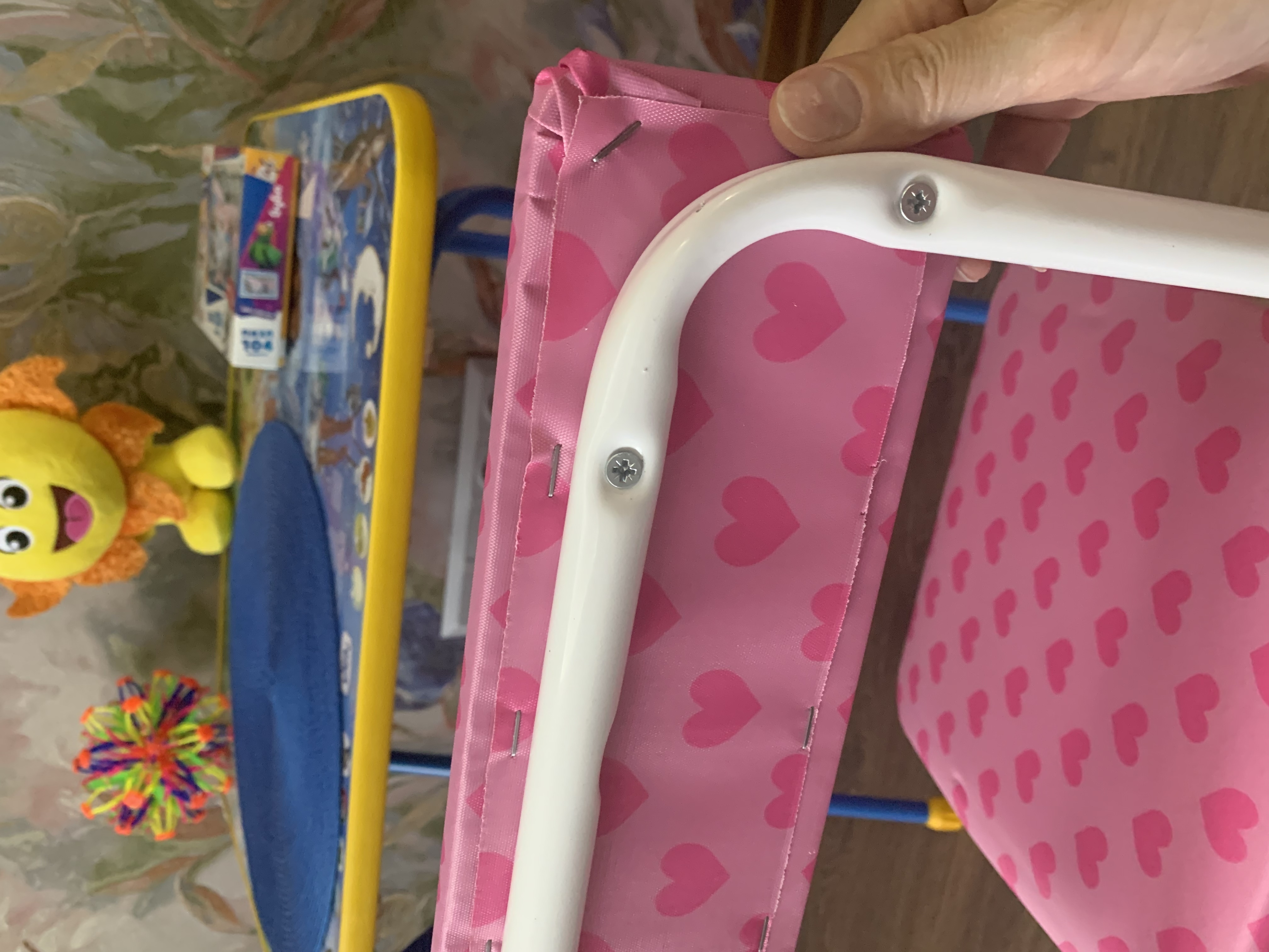 Фотография покупателя товара Стул складной детский, мягкий, моющийся, 3 – 7 лет, цвета МИКС - Фото 15