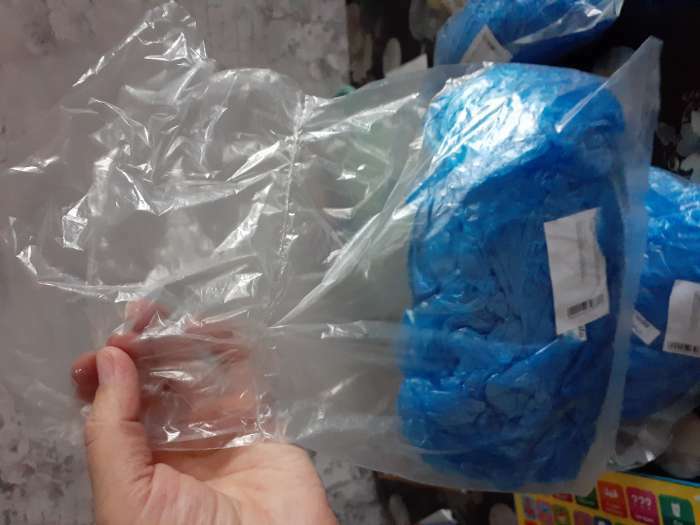 Фотография покупателя товара Бахилы прочные синие 400*120 14 мкр 1,5 гр 25 пар/уп