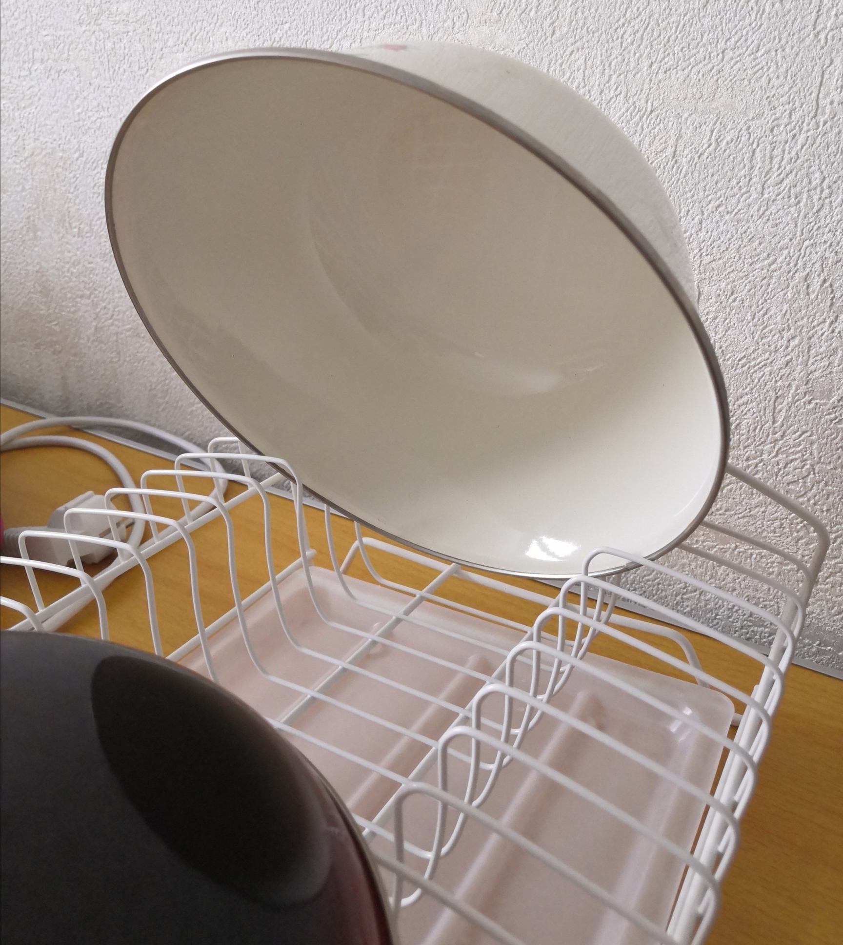 Фотография покупателя товара Сушилка для посуды с поддоном, 39×25×12 см, цвет белый