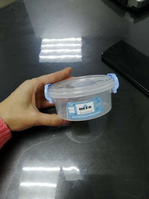 Фотография покупателя товара Контейнер пищевой RICCO, 1,2 л, d=17 см, h=7,5 см, круглый, цвет прозрачный, голубой - Фото 2