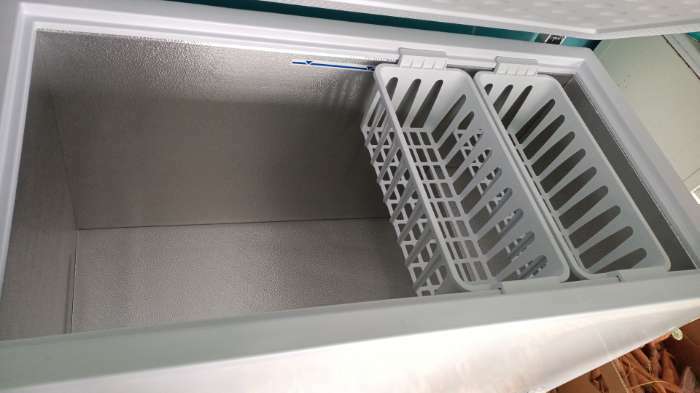 Фотография покупателя товара Морозильный ларь "Бирюса" 355 KX, 330 л, 2 корзины, глухая крышка, белый - Фото 10