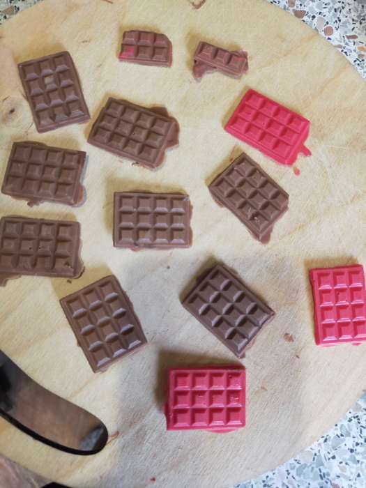 Фотография покупателя товара Форма для шоколада Доляна «Плитка», силикон, 21×11 см, 12 ячеек (2,7×3,9 см), цвет коричневый - Фото 31
