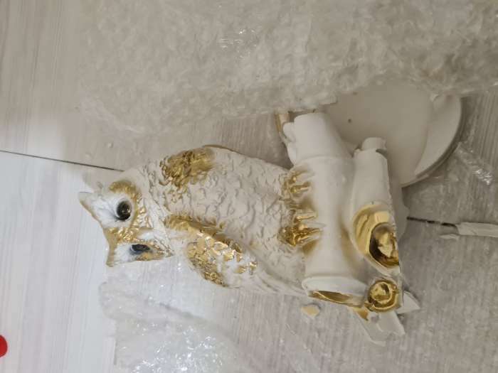 Фотография покупателя товара Копилка "Сова на свитке", лак, бело-золотистая, гипс, 23 см - Фото 4