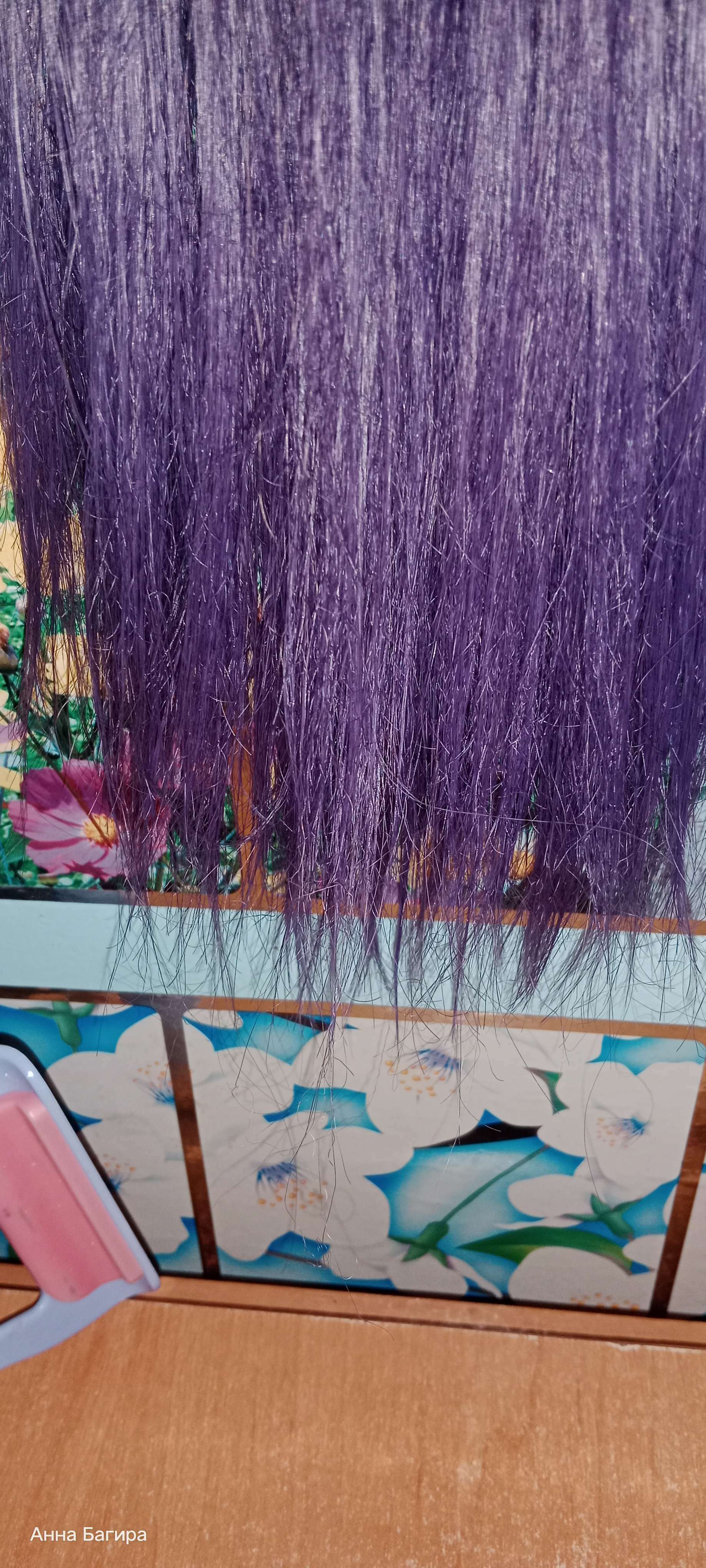 Фотография покупателя товара Хвост накладной, прямой волос, на резинке, 60 см, 100 гр, цвет русый/фиолетовый(#SHT24/SHT834) - Фото 1