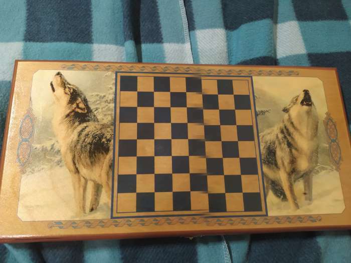 Фотография покупателя товара Нарды "Волки", деревянная доска 40 х 40 см, с полем для игры в шашки - Фото 1