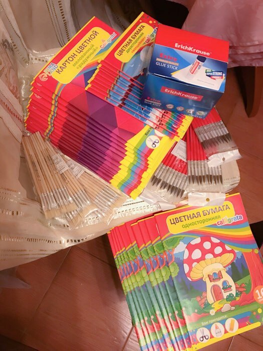 Фотография покупателя товара Бумага цветная А4, 16 листов, 16 цветов "Грибной дом", газетная, на скобе - Фото 1