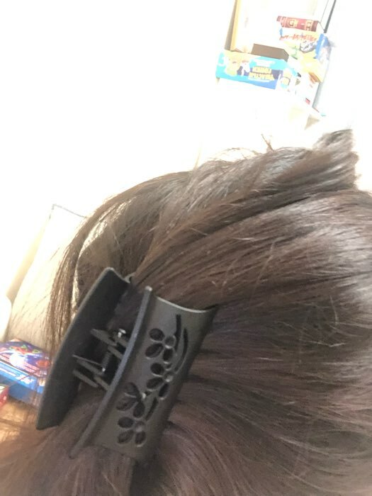 Фотография покупателя товара Крабик для волос «Ночка», цветы, 6.8 см, матовый и глянец, МИКС - Фото 2