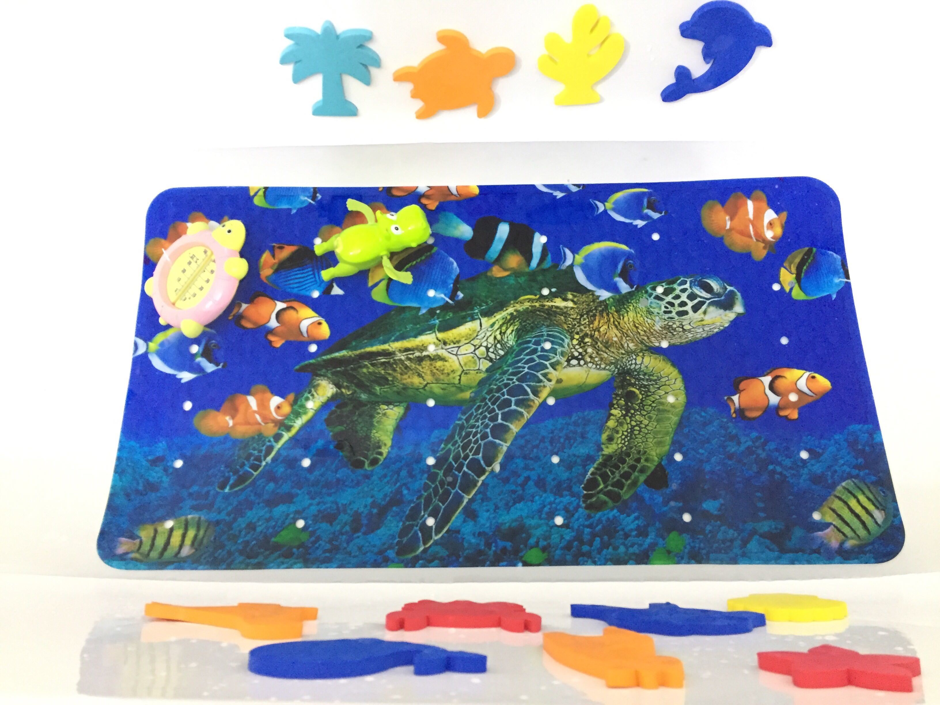 Фотография покупателя товара SPA-коврик для ванны на присосках Доляна «Морская черепаха», 38×70 см - Фото 1