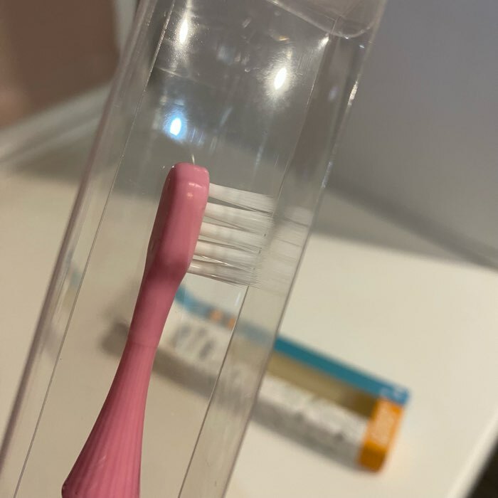 Фотография покупателя товара Детская зубная щетка, нейлон, МИКС для девочки - Фото 2