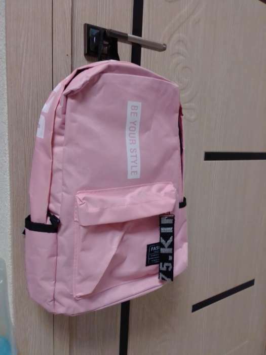 Фотография покупателя товара Рюкзак школьный молнии, наружный карман, 2 боковых кармана, цвет малиновый - Фото 1