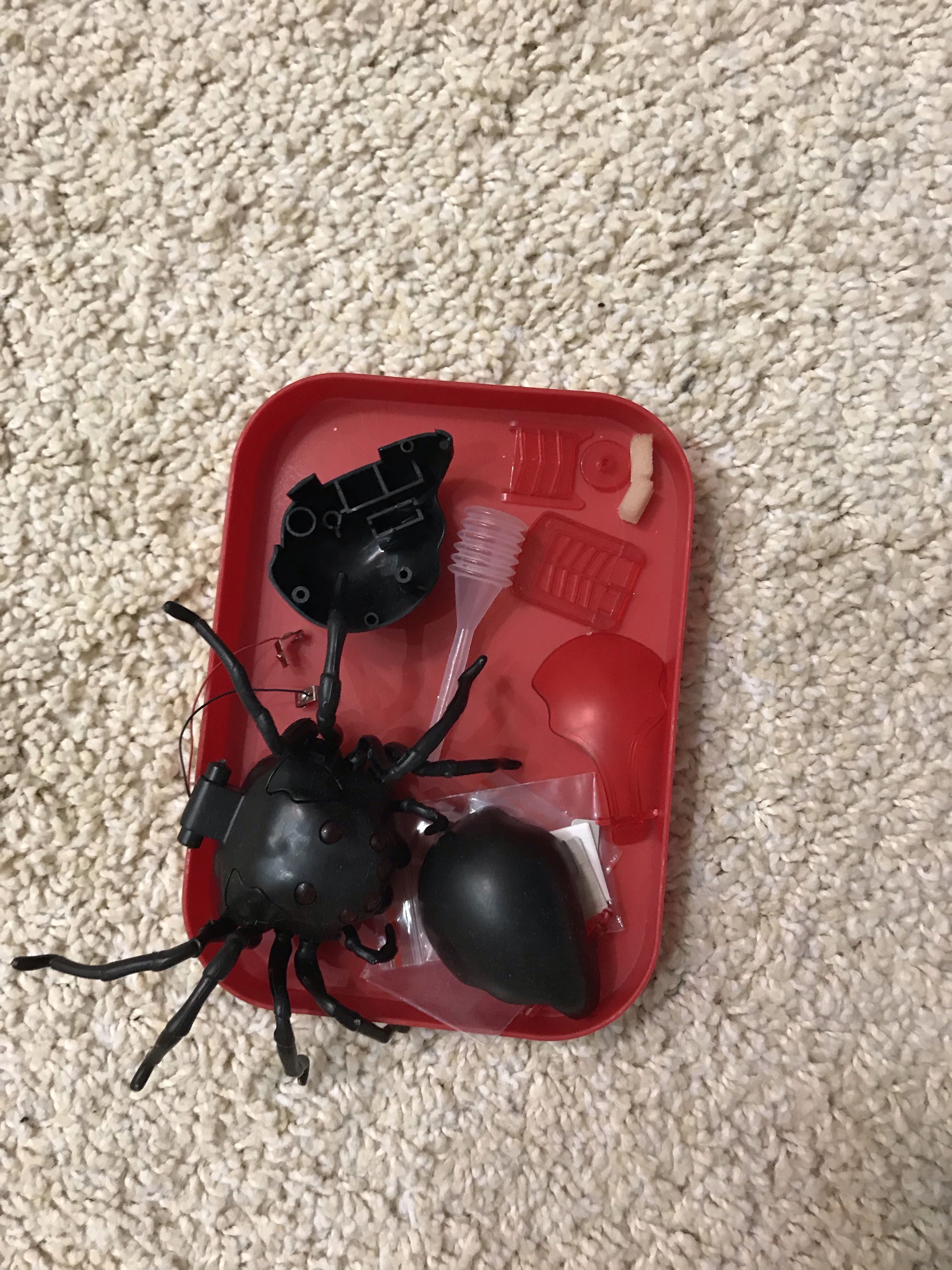 Фотография покупателя товара Робот паук «Чёрная вдова» Эврики, конструктор, 43 детали, на воде с солью