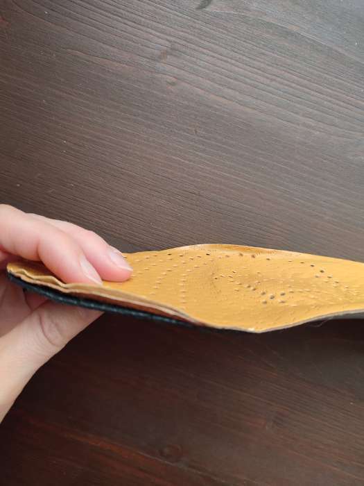 Фотография покупателя товара Стельки для обуви, амортизирующие, дышащие, с жёстким супинатором, 44 р-р, пара, цвет коричневый - Фото 3
