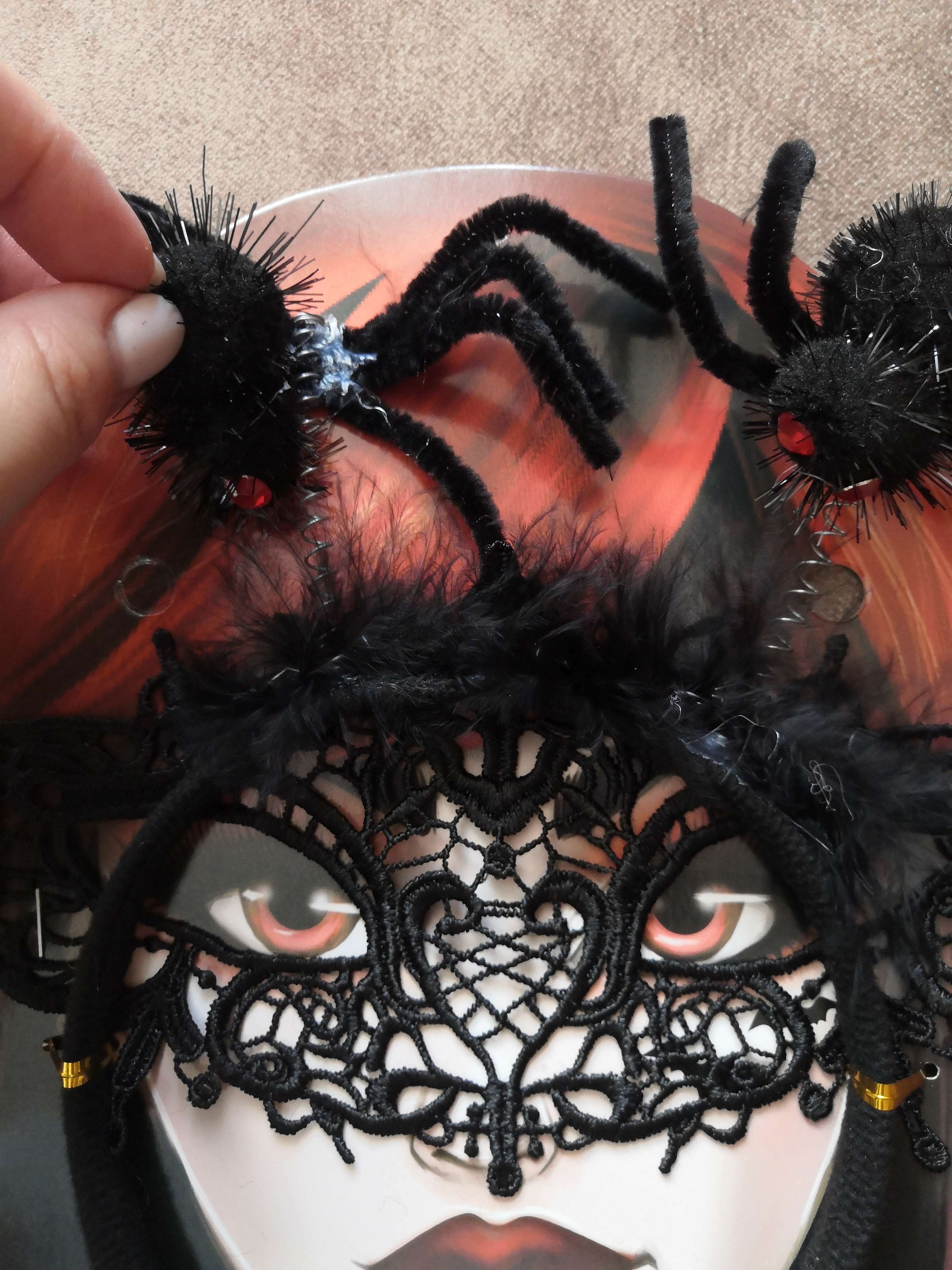 Фотография покупателя товара Карнавальный набор «Паучки» (ободок+маска) - Фото 2