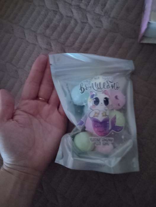 Фотография покупателя товара Подарочный набор косметики «Пусть всё будет волшебно», бомбочки для ванны 10 х 10 г, BEAUTY FOX