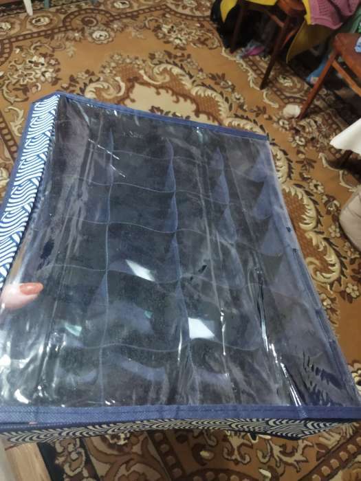 Фотография покупателя товара Органайзер для хранения белья с крышкой Доляна «Волна», 24 ячеек, 38×30×12 см, цвет синий - Фото 6